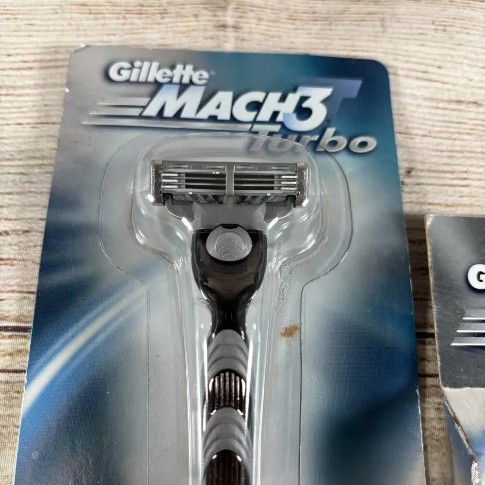 VTG 2001 Gillette Mach 3 Turbo Razor Blade w/ Cartridge 4 Cartridge Refills Lot